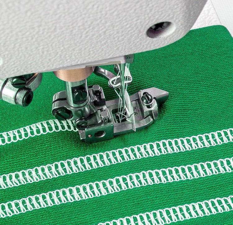 ZOJE C5000-364-02 SET 3-needle, 5-thread Interlock for light and medium sewing - complete sewing machine
